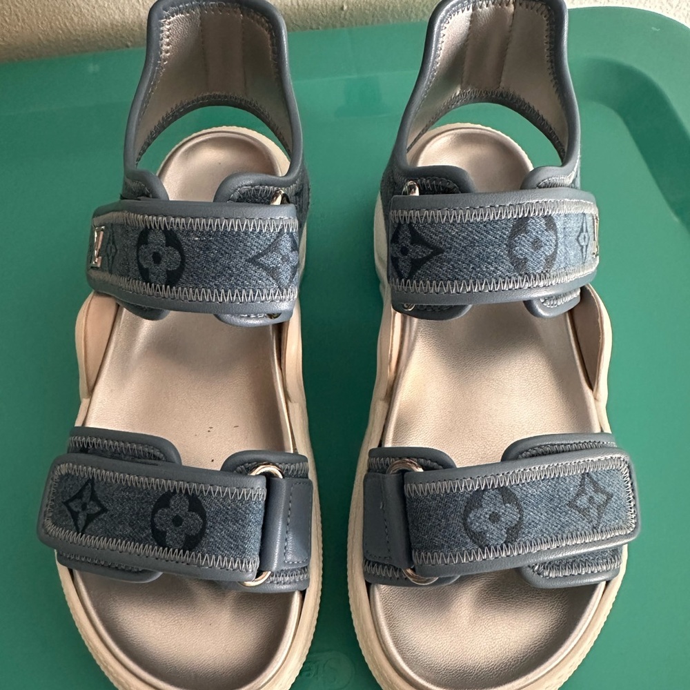 Louis Vuitton denim Archlight Sandals 35